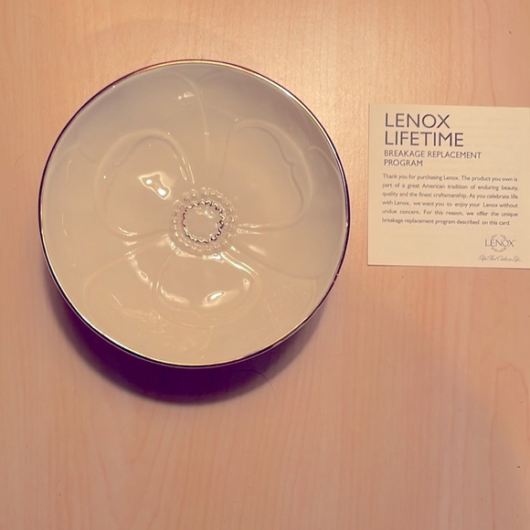 LENOX large nesting bowl - Picture 2 of 4